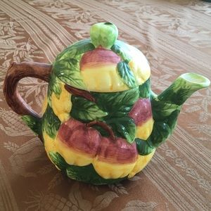 Collectible porcelain teapot fruits motifs. Medium